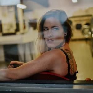 Meet your Posher, Oona